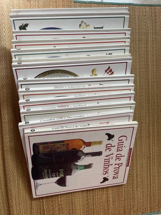 Conjunto de 14 livros de culinária