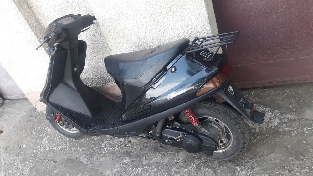 Продам мопед Сузуки Адрес 100куб.