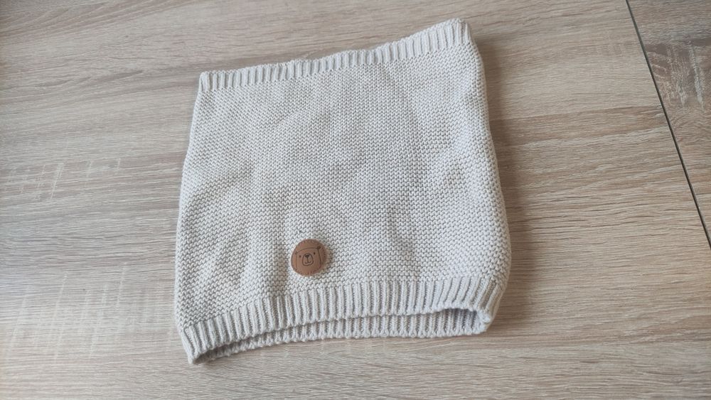 Komin dziewczęcy H&M EUR 24x23