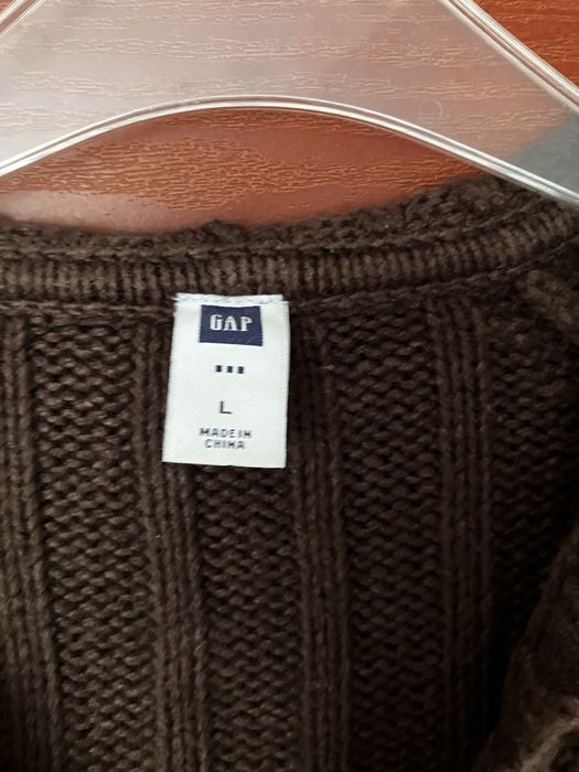 Sweter GAP r. L z kapturem