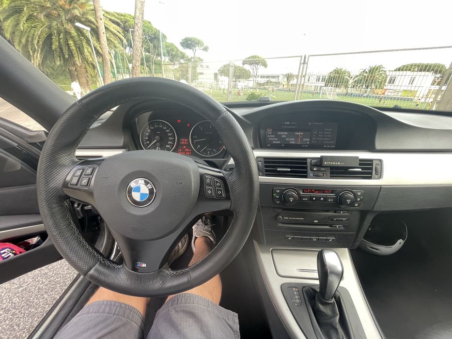 Bmw E91 330xd 2005