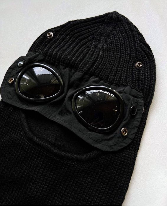 Балаклава C.P. Company Балаклава з лінзами СП Компані