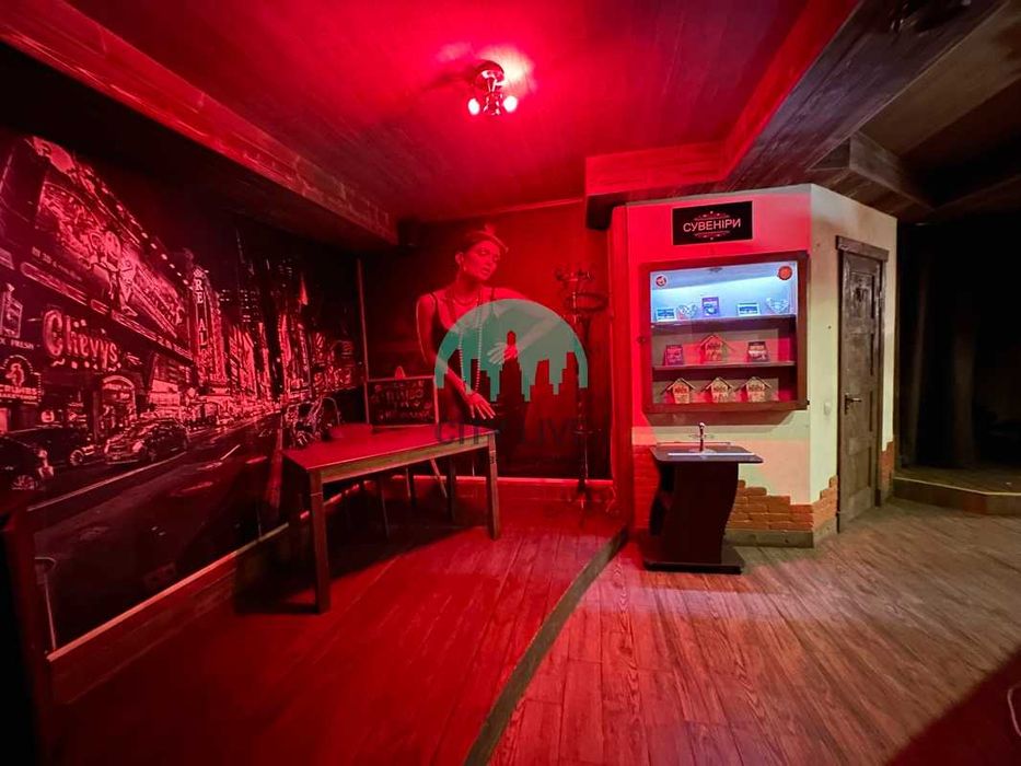 Продаж комерційного приміщення в центральній частині міста(60)