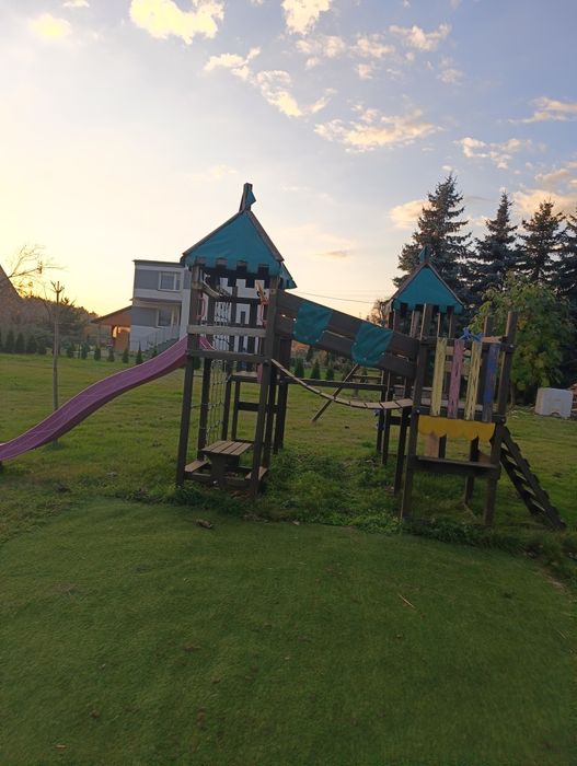 Sprzedam Plac zabaw