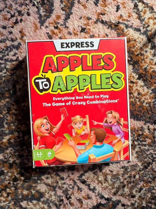 Настільні ігри Games Apples to Apples Expres та Самураква