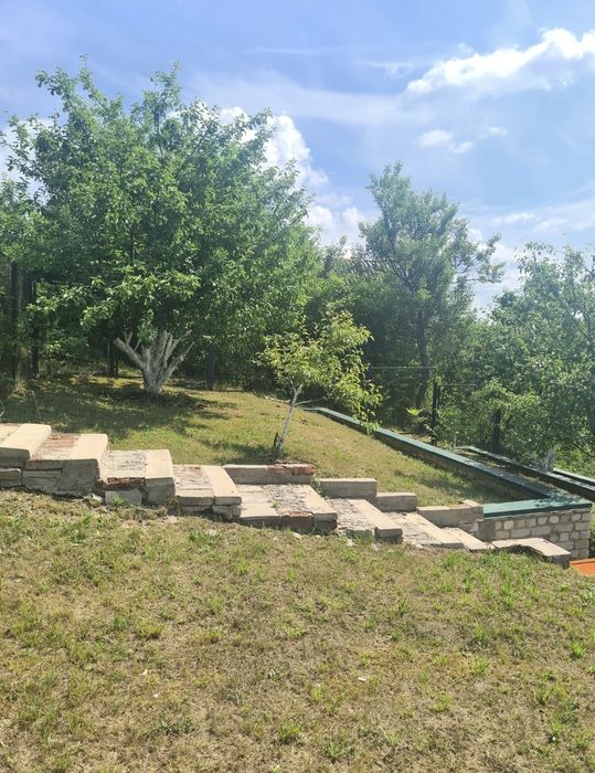 Продам благоустроенную дачу, 7км от города.