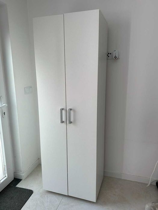 Armário despenseiro Leroy Merlin (60x42x180 cm) + Prateleiras extra