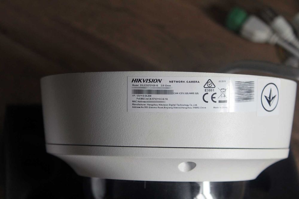 Вариофокальная IP камера Hikvision 2мп c приближением (2.8-12 мм) POE