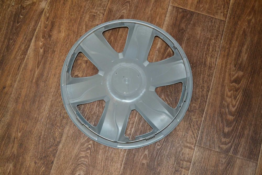Ковпак на колесо OPEL R15 Astra Zafira Vectra Insignia Vivaro.. Новий!