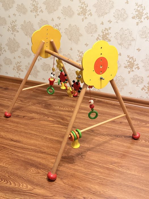 Стійка Монтессорі/мобіль підлоговий