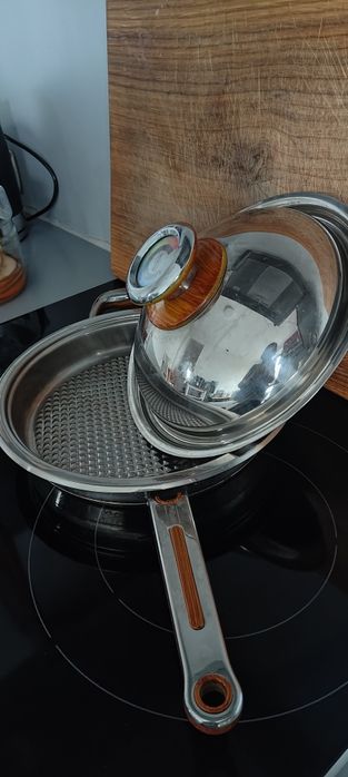 Patelnia Philipiak z pokrywą