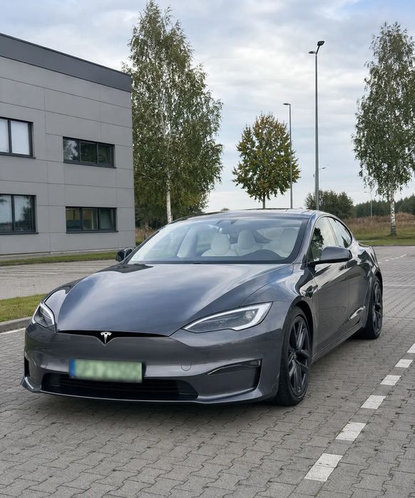 Tesla Model S
