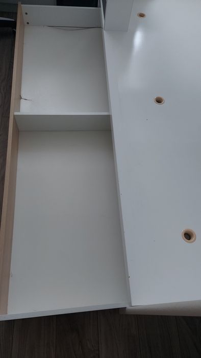 Łóżko piętrowe białe