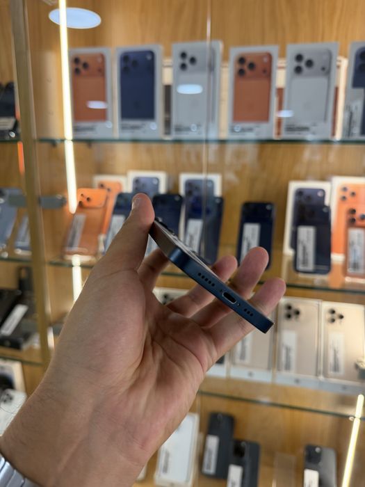 IPHONE 13 128GB (semi novo completo em caixa )