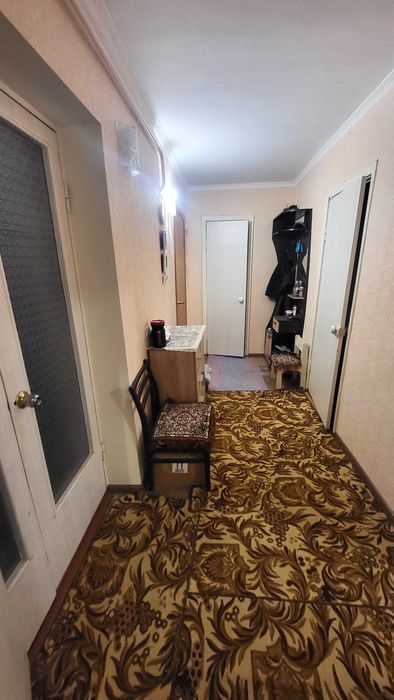 Продаж 2-х к.кв. вул. Сеченова буд. 48/64 заводський район 1/5 поверх високий.
