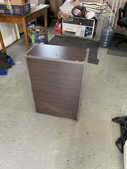 Полки з дсп 3шт на можливо вішати на стіну