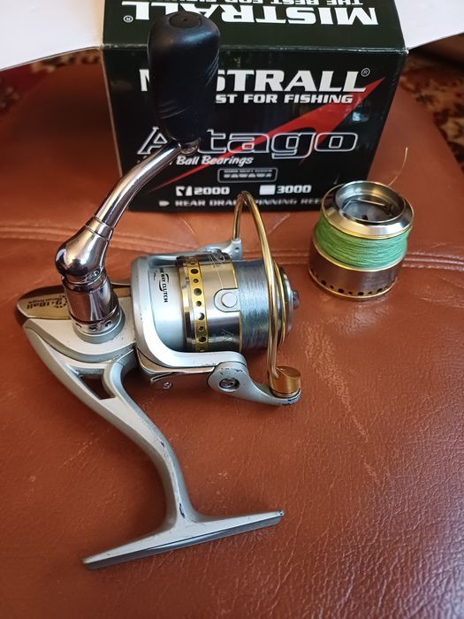 Kołowrotek Mistrall Atago 2000