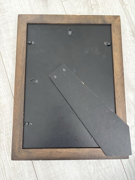 Duża drewniana ramka na zdjęcie