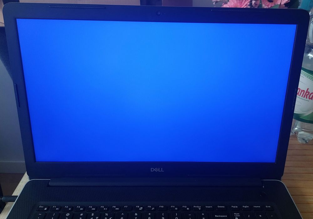 Laptop DELL Inspiron 3793 - i7-1065G7/16GB/512 SSD + 1TB/Win11/MX230