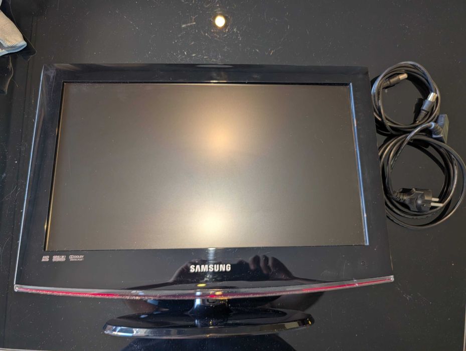 TV ou monitor Samsung 19'' LE19B450C4W