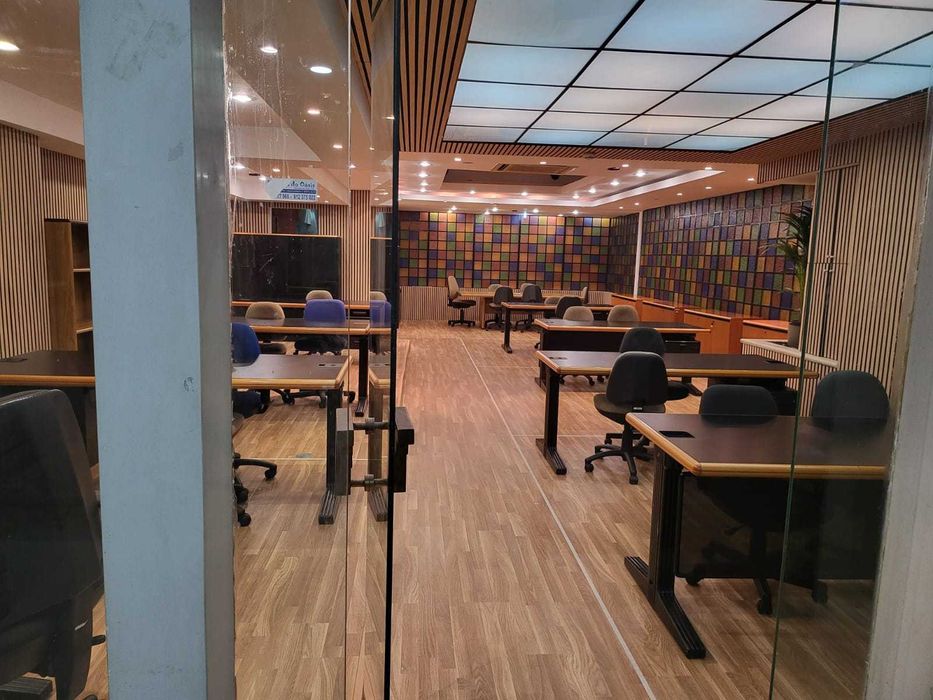 Espaço de coworking para  arrendar : Avenida João XXI Lisboa