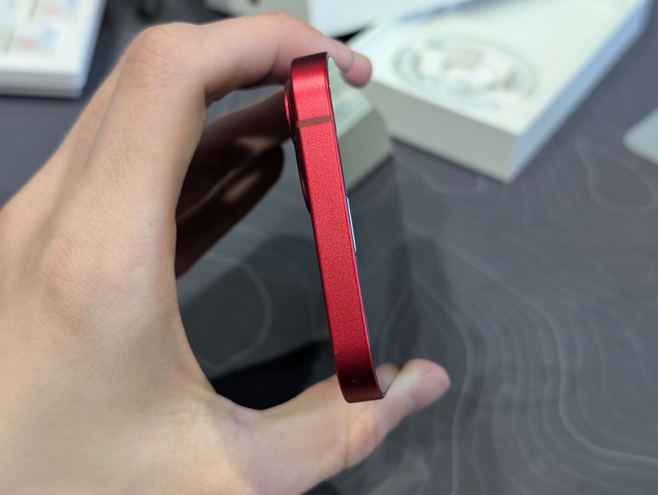 iphone product red - купити телефони та аксесуари - Ціна на OLX.ua