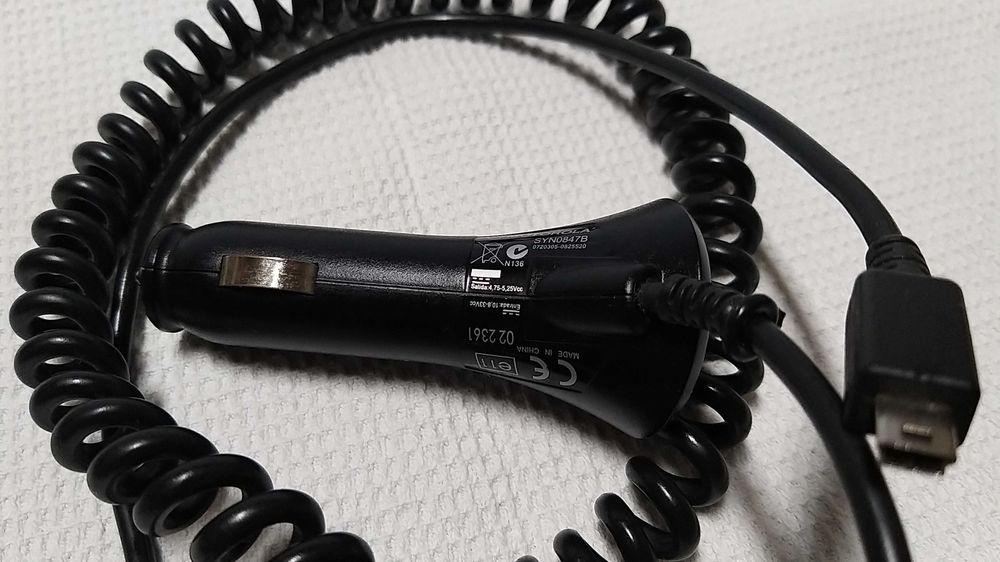 Carregador de Isqueiro mini USB Motorola