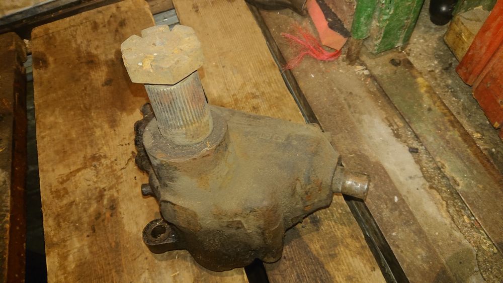 Рулевой механизм КРАЗ 256 МАЗ 500.