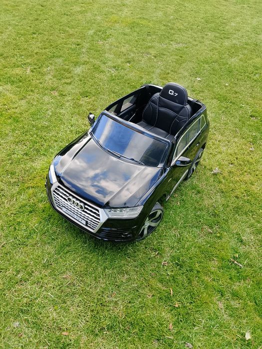 Audi Q7 dla dzieci na akumulator