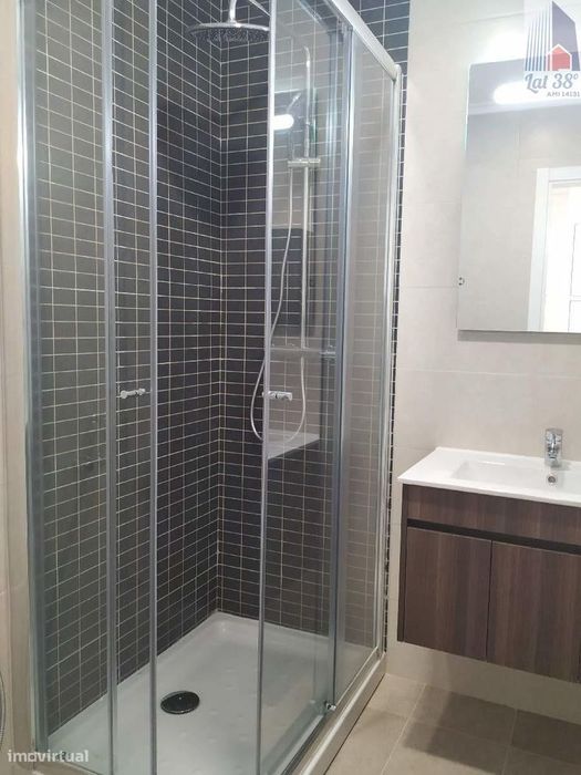 Quarto para estudante ou jovem trabalhadora (raparigas)