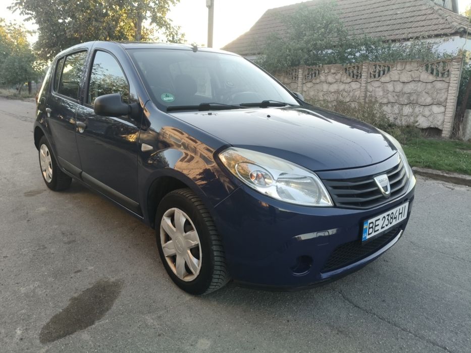 продам dacia sandero 1.2 бензин