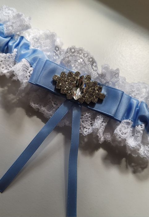 Podwiązka z ozdobą