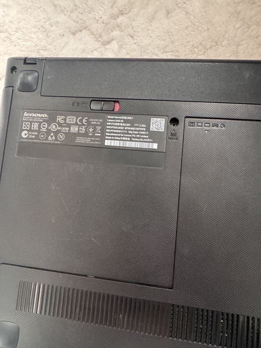 Lenovo G40-45 – sprawny, uszkodzony dysk