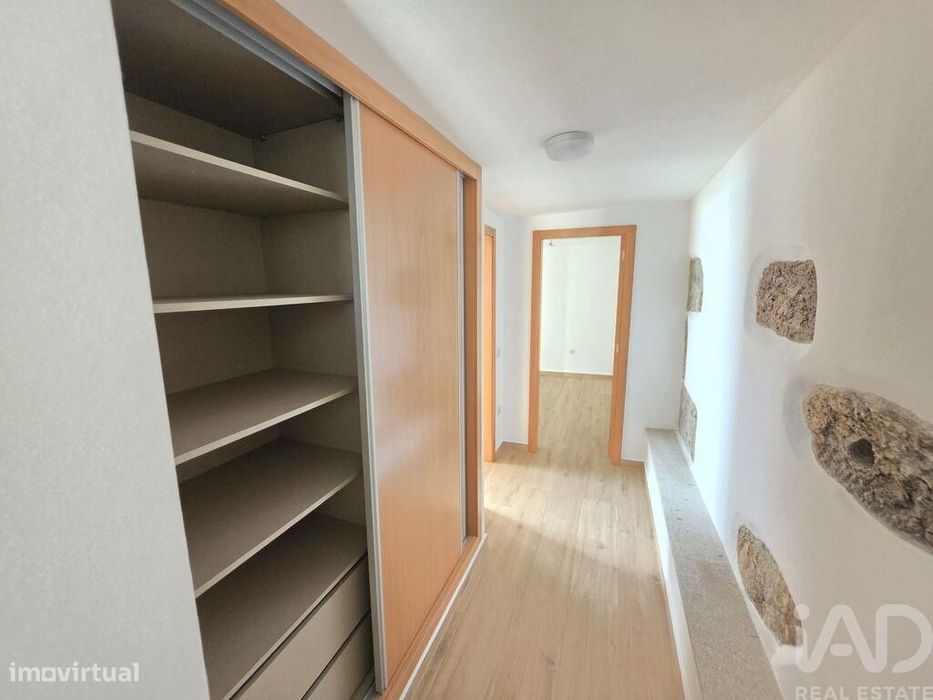 Casa de Campo T3 em Candemil e Gondar de 88 m2