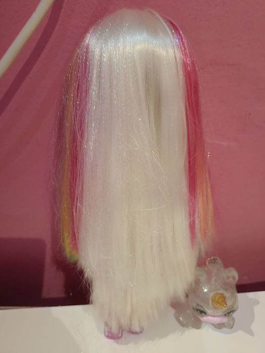 Rainbow High - Amaya Raine