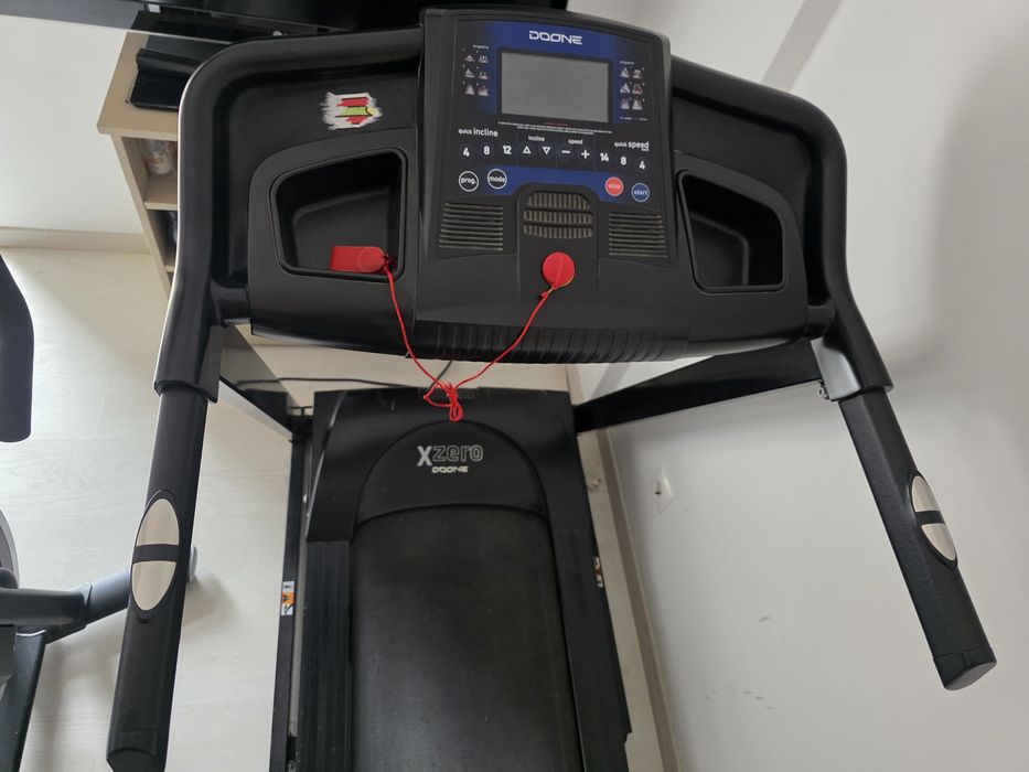 Donne x Zero Treadmill482664297750876161