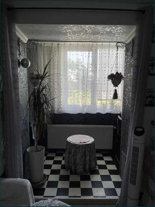 Пропоную до продажу 3  кімнатну квартиру.