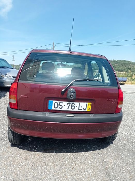 Corsa em ótimo estado