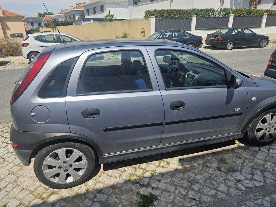 Vende-se "Opel Corsa C"