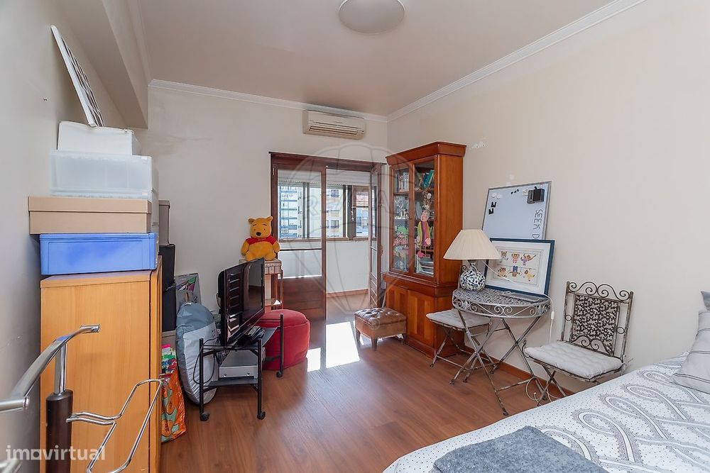 Apartamento T5 para venda