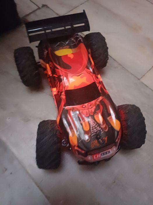 Carro telecomandado