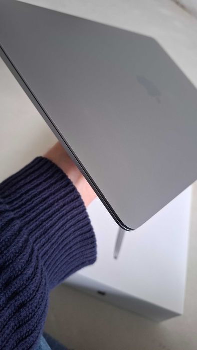 Macbook Air M1 (2020) | 512GB | 8GB Ram