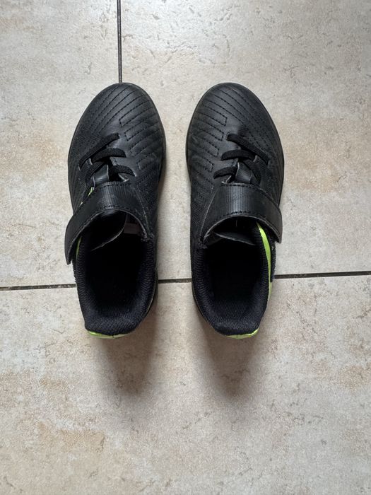 Buty do grania w pilke r. 27