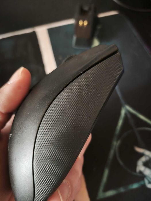 Rato Razer DeathAdder v2 pro + base para carregamento