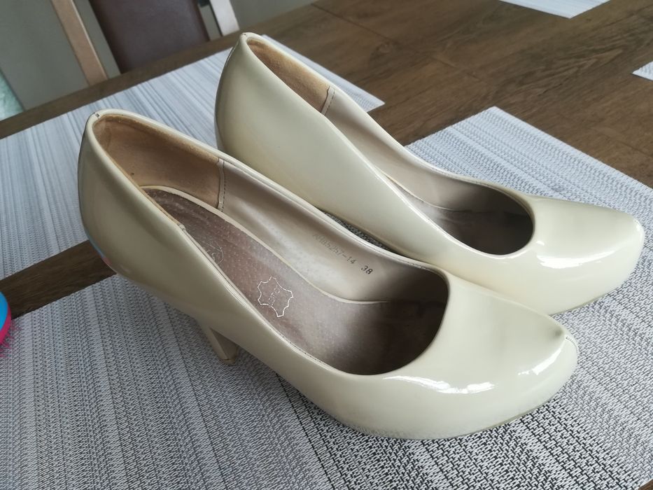 Eleganckie buty na obcasie