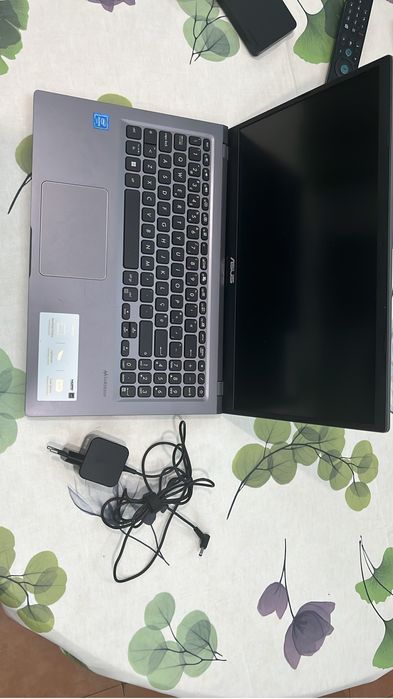 Portatil asus novo