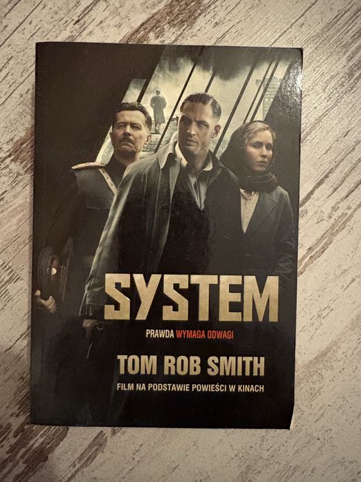 System - Tom Rób Smith