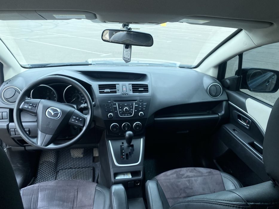 Продам Mazda 5 газ/ бензин 2012