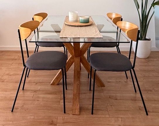 Mesa Jantar e 4 cadeiras