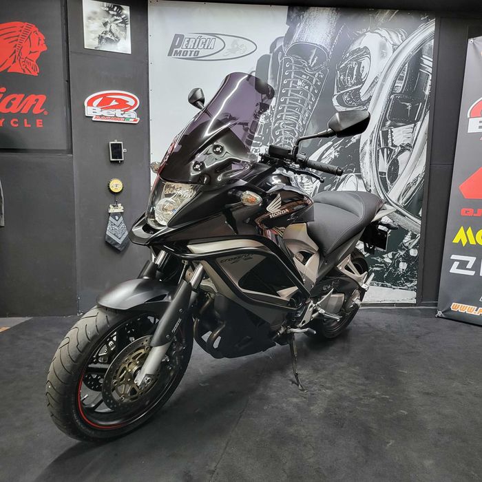 Honda VFR 800 CrossRunner